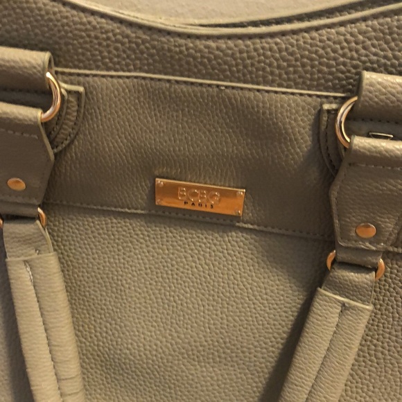 BCBG large grey purse - Picture 2 of 5